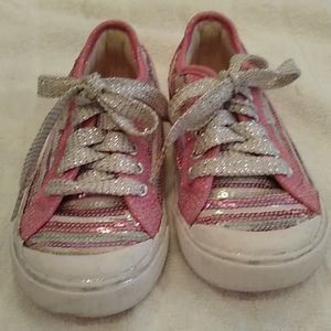 -Kids sneakers size 9